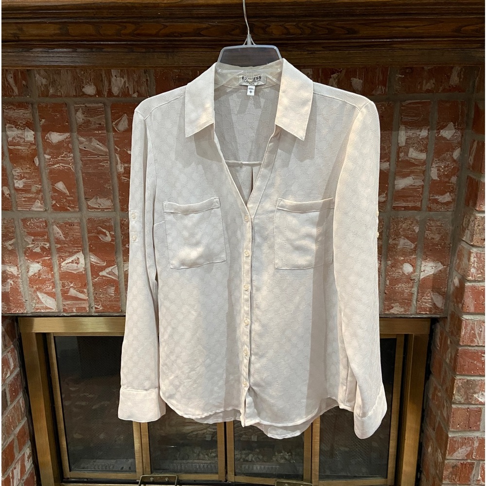 Medium Express White Dotted Portfolio Blouse